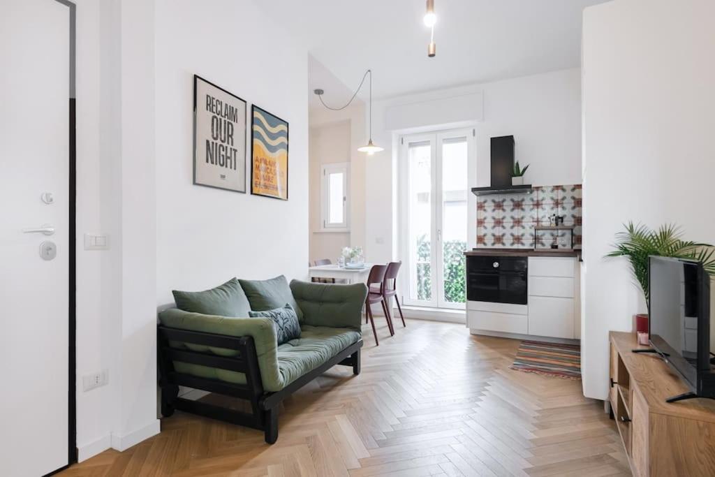 Easylife - Apartment With Balcony Near Navigli Milano Ngoại thất bức ảnh