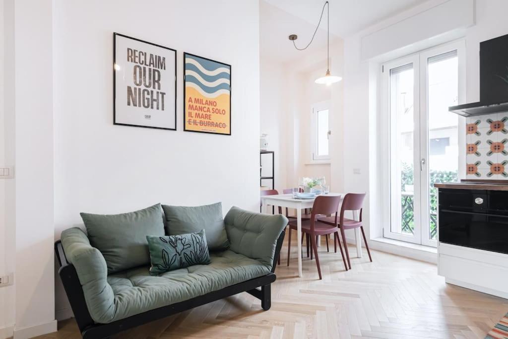 Easylife - Apartment With Balcony Near Navigli Milano Ngoại thất bức ảnh